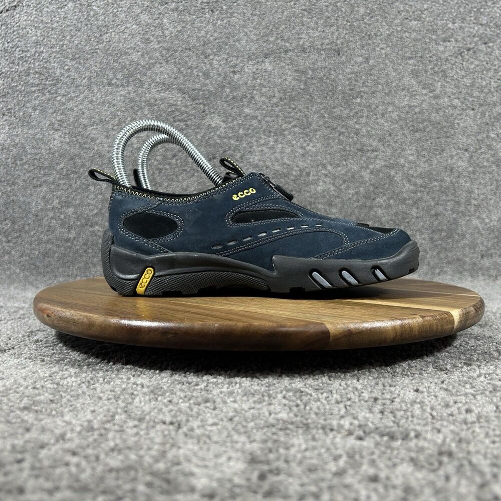ECCO Natural Motion Kids Size EU 34 US 2.5 Blue Suede Hiking Outdoor Shoes Used